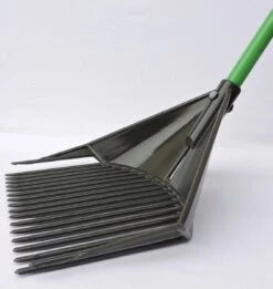 Golden Gark Multihark - Voor Harken, Scheppen En Zeven - Per Stuk – Groen -Tuinverzorgings Winkel 1136x1200 1