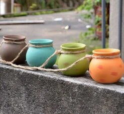 Plantenhangers - 4 Bloempotjes Aan Een Touw - Hangpotten Voor Binnen En Buiten - Hangpot Schutting - 4 Kleuren Incl. Touw -Tuinverzorgings Winkel 1200x1098 8