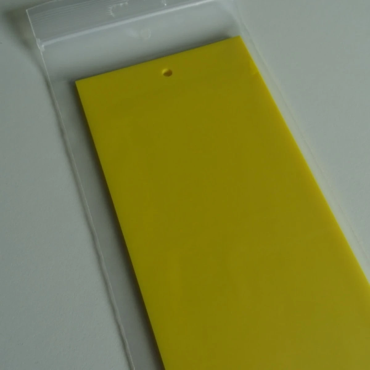 Biogroei Gele vangplaten - Ongedierteval - 10 stuks - 10cmx25cm - tegen rouwvliegjes, trips, witte vlieg en vliegende bladluis Biogroei Gele Vangplaten - Ongedierteval - 10 Stuks - 10cmx25cm - Tegen Rouwvliegjes, Trips, Witte Vlieg En Vliegende Bladluis -Tuinverzorgings Winkel 1200x1200 1142