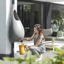 Elho Pure Raindrop 70L - Geel/Oker -Tuinverzorgings Winkel 1200x1200 2130