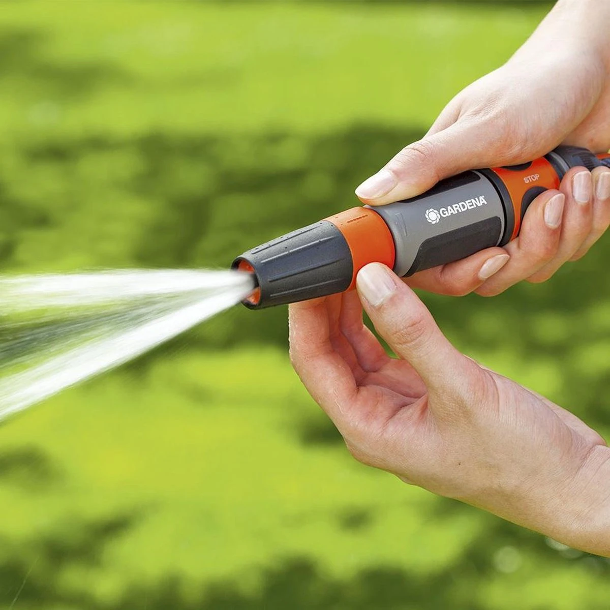GARDENA Tuinspuit - Spuitpistool GARDENA Tuinspuit - Spuitpistool -Tuinverzorgings Winkel 1200x1200 2218