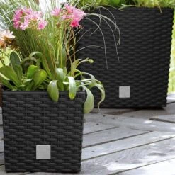 Prosperplast Kunststof Rato Rotan Bloempot/plantenpot Met Binnenpot Antraciet 40 Cm - Bloempotten Voor Binnen En Buiten -Tuinverzorgings Winkel 1200x1200 2332