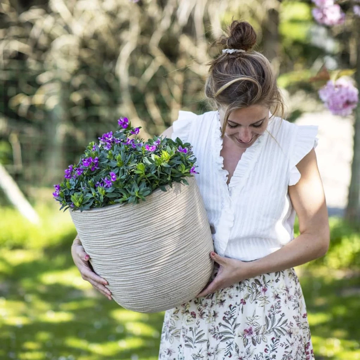 Capi Europe - Bloempot bol Waste Rib NL - 43x41 - Terrazzo Beige - Voor binnen en buiten - KTBR933 Capi Europe - Bloempot Bol Waste Rib NL - 43x41 - Terrazzo Beige - Voor Binnen En Buiten - KTBR933 -Tuinverzorgings Winkel 1200x1200 2337