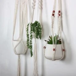 4 Stuks Plantenhangers - Boho Handgeweven Katoen Hangpot Voor Binnen/Buiten - Bloempot Met Kralen - Macramé Touw/Koord Hangplant Houder - Bohemian Wandhanger Decoratie - Verticale Tuin Plant Hanger Bloempothouder Planthanger Wit -Tuinverzorgings Winkel 1200x1200 2403