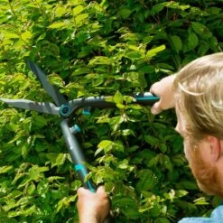 GARDENA - EasyCut - Heggenschaar - Extra Licht Van Gewicht -Tuinverzorgings Winkel 1200x1200 309