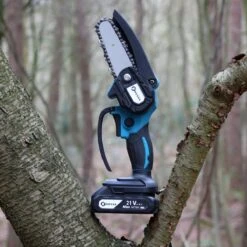 NovarGarden® Mini Kettingzaag NG1 - Met 2x Accu - Takkenzaag - Snoeizaag - Electrisch - Handzaag - Boomzaag - 21V -Tuinverzorgings Winkel 1200x1200 613
