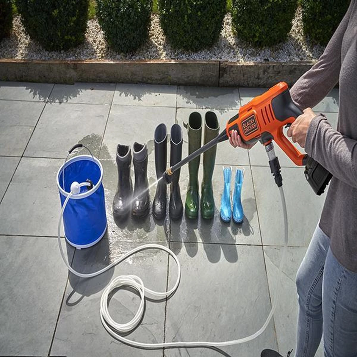 BLACK+DECKER BCPC18B-XJ Hogedrukreiniger - 18V - 24 bar - zonder accu en lader Black & Decker BLACK+DECKER BCPC18B-XJ Hogedrukreiniger - 18V - 24 Bar - Zonder Accu En Lader -Tuinverzorgings Winkel 1200x1200 769