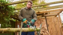 Bosch UniversalChain 18 Kettingzaag - Met 18 V Accu En Lader -Tuinverzorgings Winkel 1200x674 7