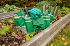 Djambo Tuingereedschap Set 8-delig Tuinsetje Met 15 Unieke Bamboe Plantetiketten In 1 Draagtas - Compleet Tuingereedschap Voor De Tuinliefhebbers 5 Djambo Tuingereedschap Set 8-delig Tuinsetje Met 15 Unieke Bamboe Plantetiketten In 1 Draagtas - Compleet Tuingereedschap Voor De Tuinliefhebbers -Tuinverzorgings Winkel 1200x798 1