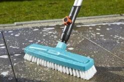 GARDENA Combisysteem - Schrobber - Werkbreedte 30 Cm - Aanbevolen Steellengte 130/150 Cm -Tuinverzorgings Winkel 1200x799 144