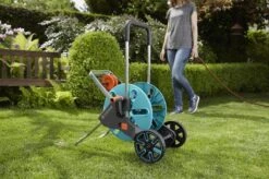 GARDENA - AquaRoll M CleverRoll Easy Slangenwagen - Maximaal 60 Meter - Inklapbare Zwengel 14 GARDENA - AquaRoll M CleverRoll Easy Slangenwagen - Maximaal 60 Meter - Inklapbare Zwengel -Tuinverzorgings Winkel 1200x799 208