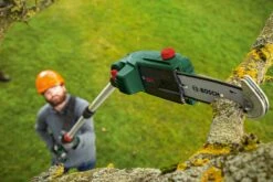 Bosch UniversalHedgePole 18 Heggenschaar Op Steel - Met 18 V Accu En Lader -Tuinverzorgings Winkel 1200x800 15