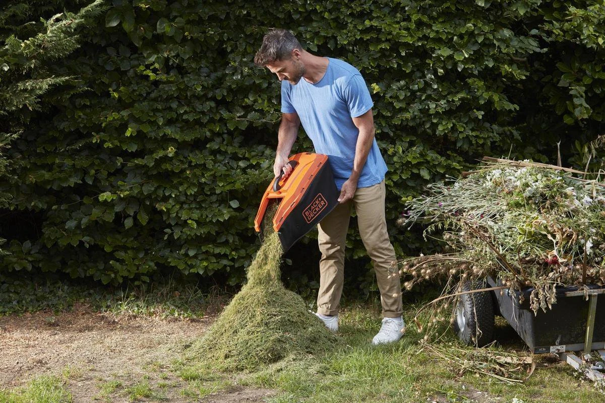 BLACK+DECKER BCMW3318N-XJ Grasmaaier - 18V - 33cm - excl. accu & lader Black & Decker BLACK+DECKER BCMW3318N-XJ Grasmaaier - 18V - 33cm - Excl. Accu & Lader -Tuinverzorgings Winkel 1200x800 255