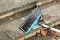 GARDENA Combi System Straatbezem - Aanbevolen Steellengte 130-150 Cm 5 GARDENA Combi System Straatbezem - Aanbevolen Steellengte 130-150 Cm -Tuinverzorgings Winkel 1200x800 273