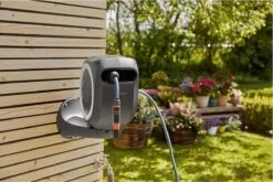 GARDENA - Wandslangenbox RollUp S - Slanghouder - 15 Meter - Ø 11 Mm -Tuinverzorgings Winkel 1200x800 349