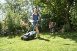 GARDENA - PowerMax™ 1200/32 0- Grasmaaier (gemotoriseerd) - Maaibreedte 32 Cm 12 GARDENA - PowerMax™ 1200/32 0- Grasmaaier (gemotoriseerd) - Maaibreedte 32 Cm -Tuinverzorgings Winkel 1200x800 4