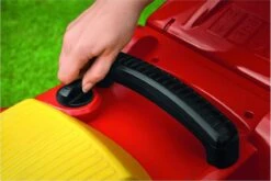 WOLF-Garten A 340 E Elektrische Grasmaaier - 1400 W - 34 Cm Maaibreedte - 30 Liter Opvangbak - Centrale Hoogte-instelling 7 WOLF-Garten A 340 E Elektrische Grasmaaier - 1400 W - 34 Cm Maaibreedte - 30 Liter Opvangbak - Centrale Hoogte-instelling -Tuinverzorgings Winkel 1200x800 5