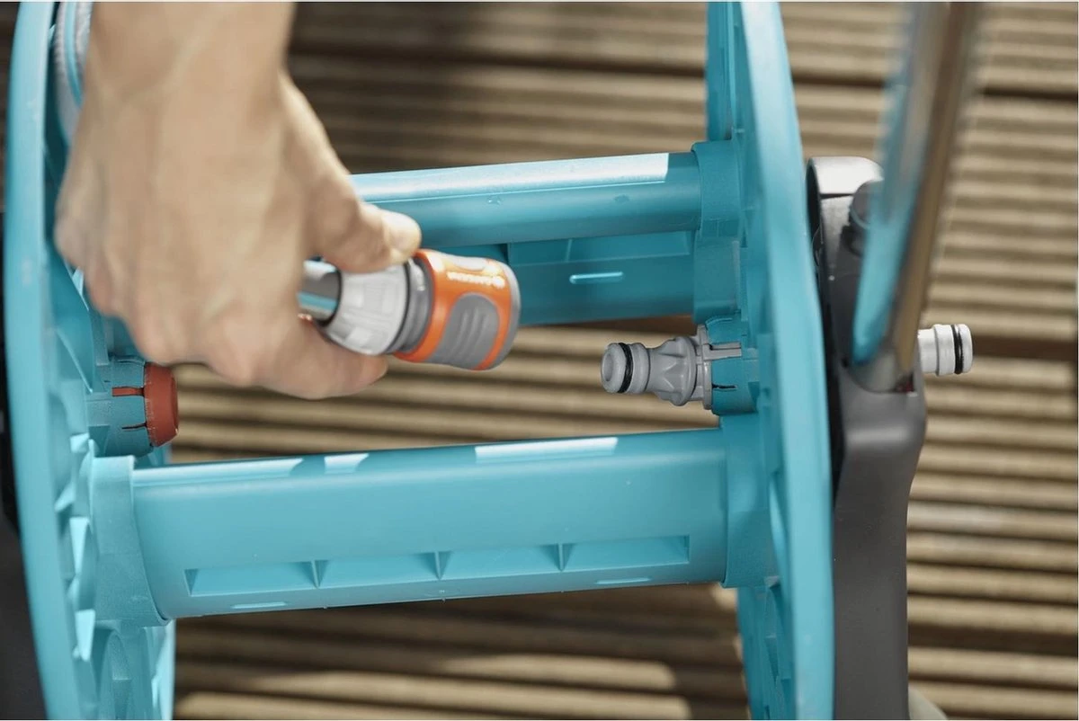 GARDENA - AquaRoll CleverRoll S Set Slangenwagen - Incl. 20 m slang - Maximaal 40 m opbergcapaciteit GARDENA - AquaRoll CleverRoll S Set Slangenwagen - Incl. 20 M Slang - Maximaal 40 M Opbergcapaciteit -Tuinverzorgings Winkel 1200x802 7