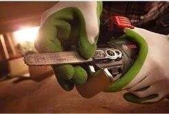 Bosch EasyCut 12 Accu Microkettingzaag - Met 1 X 12 V Accu En Lader 11 Bosch EasyCut 12 Accu Microkettingzaag - Met 1 X 12 V Accu En Lader -Tuinverzorgings Winkel 1200x808 5