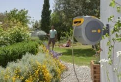 Hozelock AutoReel Slangenhouder / Wandslangbox 20m - Ø12,5mm 17 Hozelock AutoReel Slangenhouder / Wandslangbox 20m - Ø12,5mm -Tuinverzorgings Winkel 1200x816 6