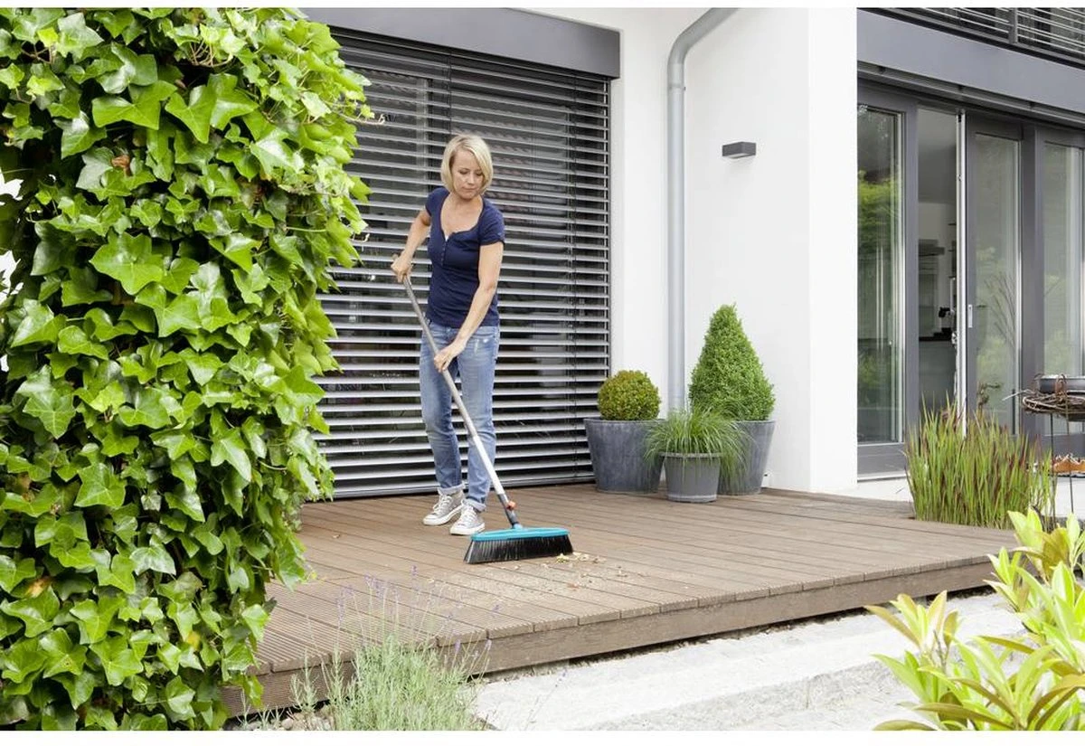 GARDENA Combi System Straatbezem - aanbevolen steellengte 130-150 cm GARDENA Combi System Straatbezem - Aanbevolen Steellengte 130-150 Cm -Tuinverzorgings Winkel 1200x825 23