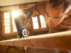 Bosch EasyCut 12 Accu Microkettingzaag - Met 1 X 12 V Accu En Lader 6 Bosch EasyCut 12 Accu Microkettingzaag - Met 1 X 12 V Accu En Lader -Tuinverzorgings Winkel 1200x900 52