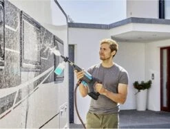 GARDENA - Accu Medium Drukreiniger - AquaClean - 24/18 V P4A - Kant-en-klare Set -Tuinverzorgings Winkel 1200x911