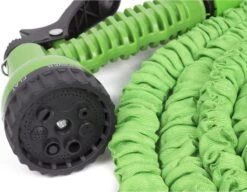 Benson - Tuinslang - Fexibel - 10 Meter - Tuinslang Met Koppeling - Spuitpistool - Groen -Tuinverzorgings Winkel 1200x934 2