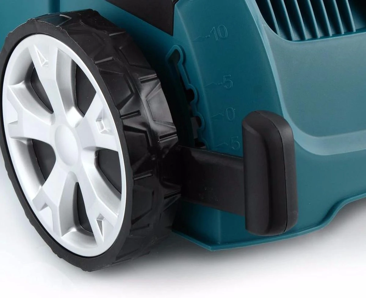 Makita verticuteerder - UV3600 - 230 V Makita Verticuteerder - UV3600 - 230 V -Tuinverzorgings Winkel