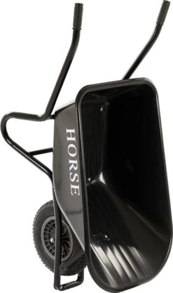 Kruiwagen Zwart -Tuinverzorgings Winkel 710x1200 1