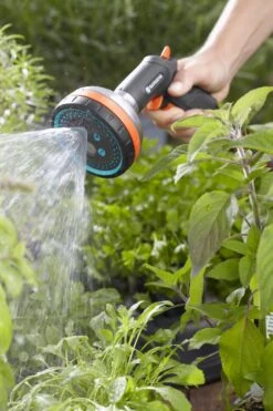 GARDENA - Premium Multifunctionele Broeskop - Exclusief Verlengsteel -Tuinverzorgings Winkel 799x1200 107