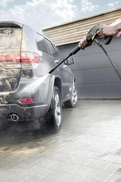 Kärcher K2 Compact Car Hogedrukreiniger - 110 Bar - 20 M² Per Uur -Tuinverzorgings Winkel 799x1200 24