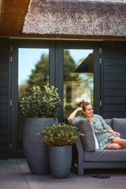 Capi Europe - Vaas Elegant Deluxe Rib NL - 40x60 - Zwart - Voor Binnen En Buiten - KBLR1131 -Tuinverzorgings Winkel 800x1200 177