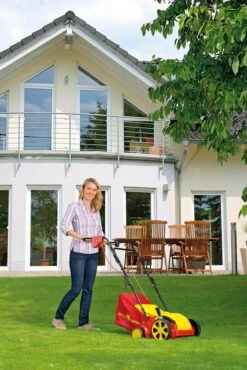 WOLF-Garten Elektrische Verticuteermachine VA 303 E - Werkbreedte 30 Cm - Opvangzak 35 L - 1300 W Motor - Moshark - Verticuteren - Opvangen -Tuinverzorgings Winkel 801x1200 5