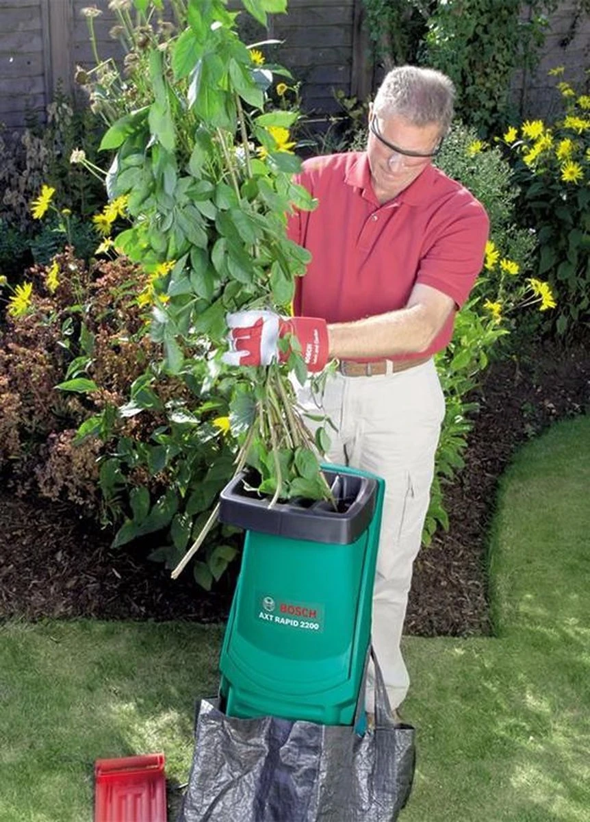 Bosch AXT Rapid 2200 Hakselaar - 2200 W - 90 kg/u Bosch AXT Rapid 2200 Hakselaar - 2200 W - 90 Kg/u -Tuinverzorgings Winkel 862x1200 1