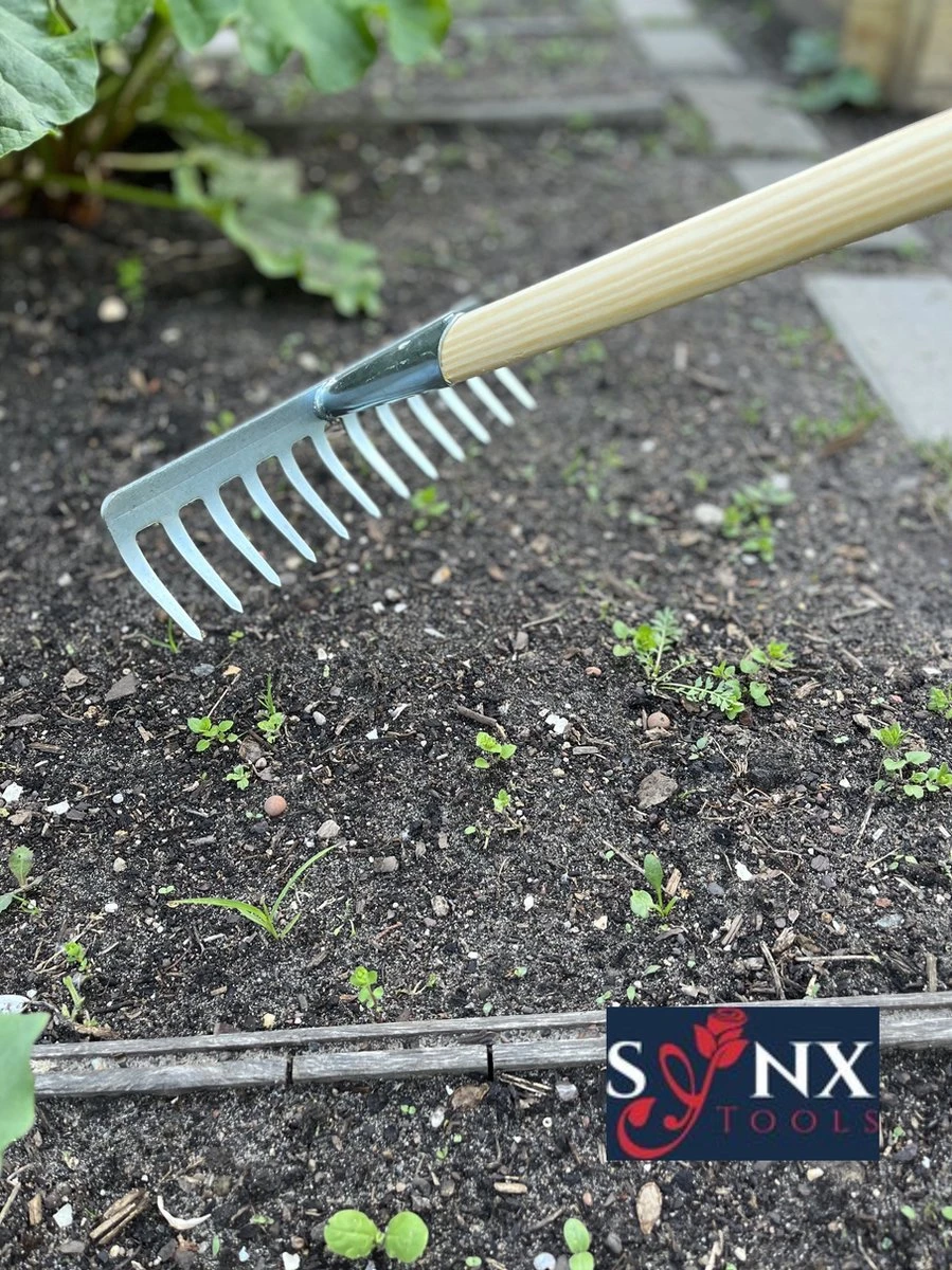 Synx Tools Tuinhark 12 Tanden verzinkt Hark - Harken - Bladharken - Bodembewerkers - Onkruidverwijderaar - Tuinartikelen - Compleet Incl. 160cm steel Synx Tools Tuinhark 12 Tanden Verzinkt Hark - Harken - Bladharken - Bodembewerkers - Onkruidverwijderaar - Tuinartikelen - Compleet Incl. 160cm Steel -Tuinverzorgings Winkel 899x1200 15