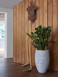 Capi Europe - Vaas Elegant Deluxe Rib NL - 45x72 - Ivoor - Voor Binnen En Buiten - KOFI1138 4 Capi Europe - Vaas Elegant Deluxe Rib NL - 45x72 - Ivoor - Voor Binnen En Buiten - KOFI1138 -Tuinverzorgings Winkel 900x1200 60