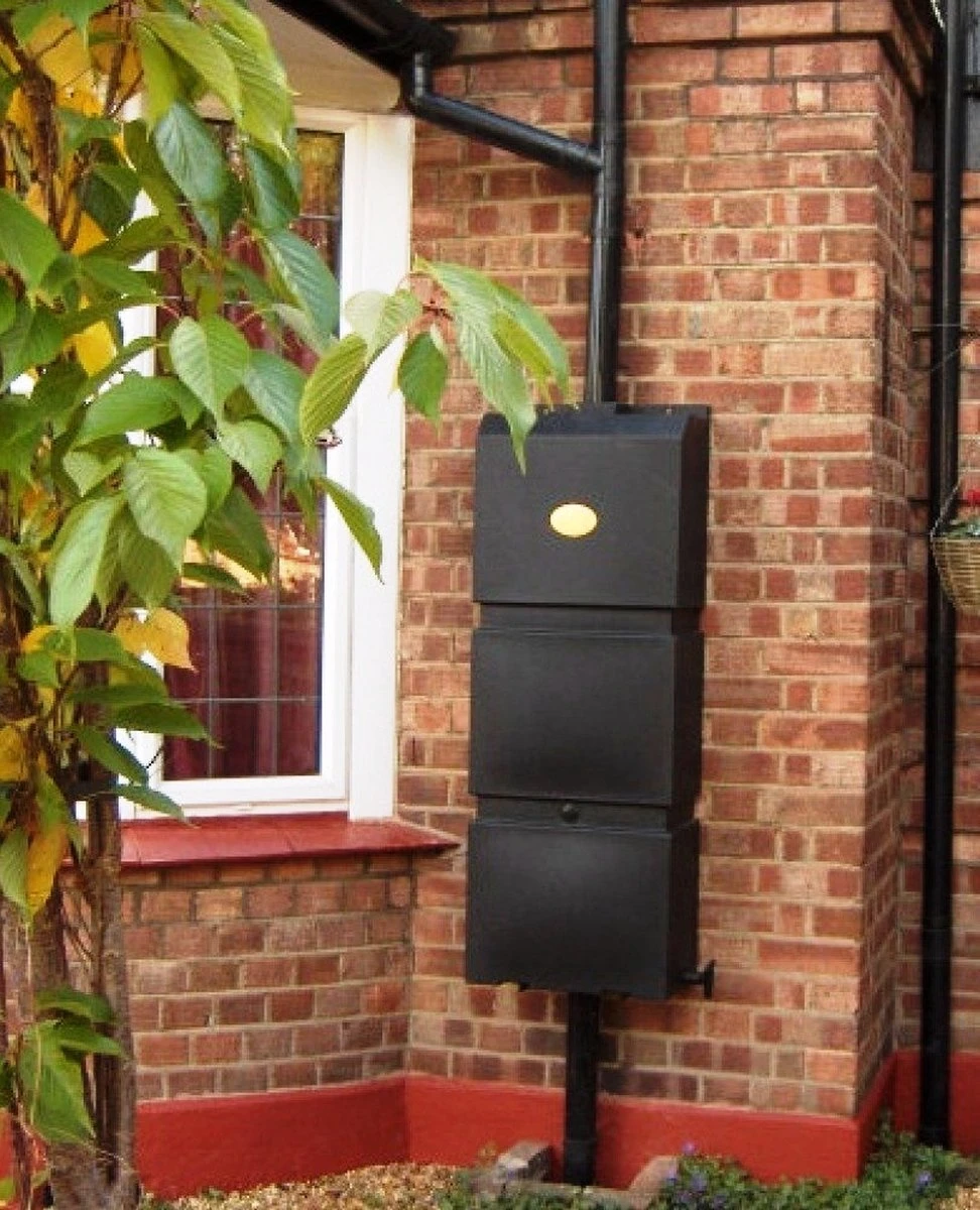 Prestige Regenton Grijs (waterton) 100L (incl. kraantje en aan de wand/muur te bevestigen) Prestige Regenton Grijs (waterton) 100L (incl. Kraantje En Aan De Wand/muur Te Bevestigen) -Tuinverzorgings Winkel 972x1200 4